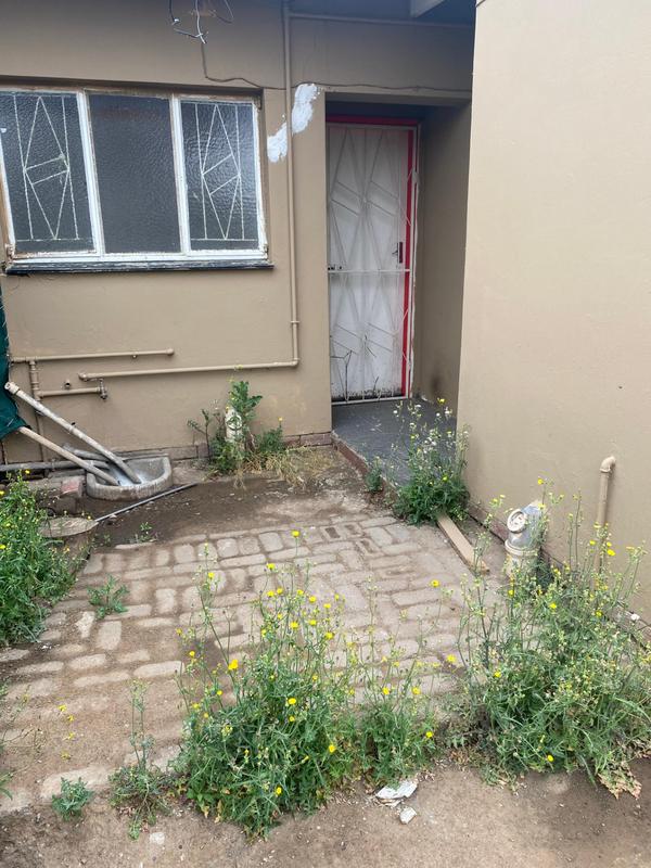 2 Bedroom Property for Sale in Queenstown Central Eastern Cape